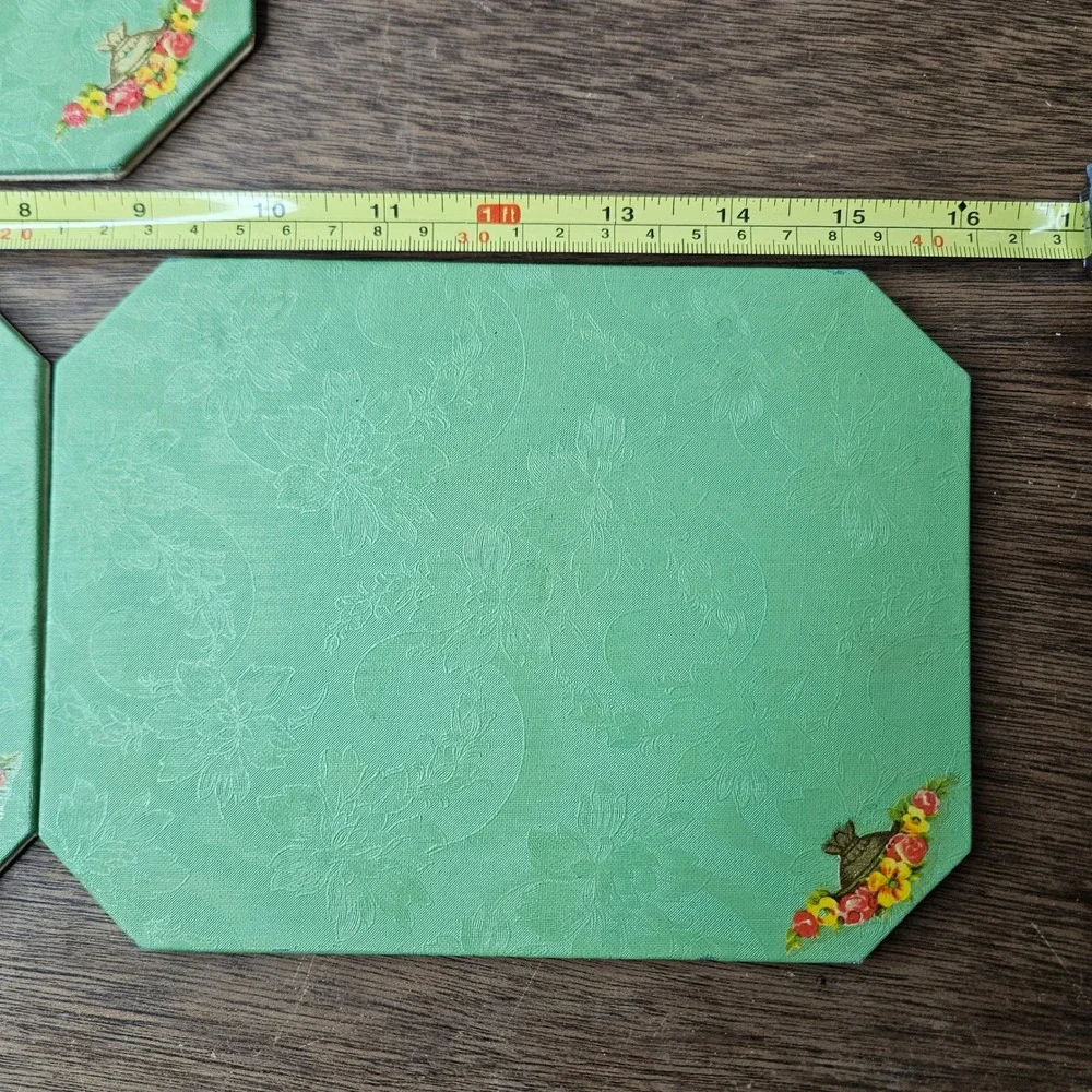 Vtg Green Floral Damask Octagon Placemats Trivets‎ Set of 3 Faux Leather Vinyl